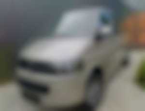 Volkswagen T5 Caravelle 2.0 TDi LONG