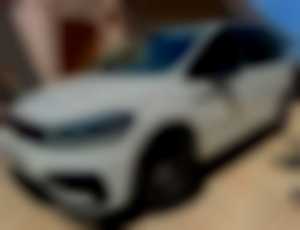 Volkswagen Touran 2.0 TDI SCR 150k R-Line Highline 110kW150HP M6 