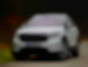 Škoda Enyaq IV 180HP LOFT- ODPOČET: 21056€ NETTO- BIELA PERLEŤ,KEYLESS,ACC,... 