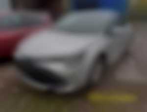 Toyota Corolla TS 1.8 Hybrid e-CVT Business