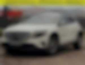 Mercedes-Benz GLA 200 d 4MATIC AT