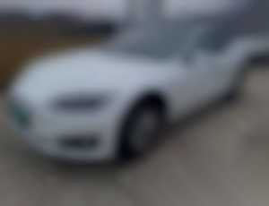 Tesla Model S Ludicrous Performance