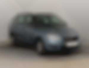 Skoda Fabia 1.2 TSI, po STK, Tažné, rezervace