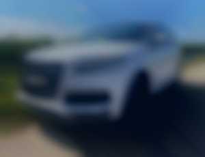 Audi Q7 3.0 TDI quattro (4L) S-line  180 kW  2012, 7 míst