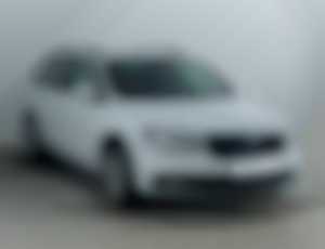 Skoda Superb 2.0 TDIElegance , 4X4, Navi, Xenony