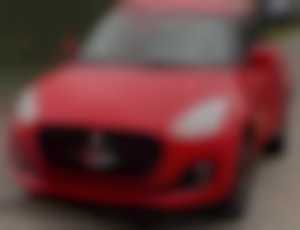 Suzuki Swift 1.2i DualJet 4x4 KAMERA KLIMA benzín manuál