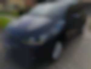 Volkswagen Touran 1,6 TDI nafta manuál 81 kw