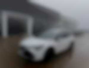 Toyota Corolla Combi 1.8 Hybrid e-CVT Comfort Tech