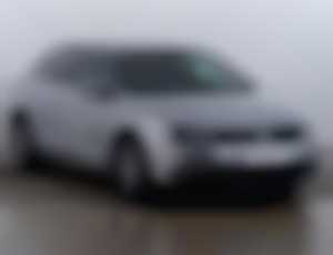 VW Jetta 2.0 TDI Serv.kniha, Tempomat, Park. senzo...