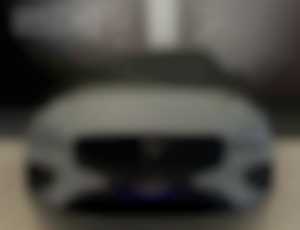 Volvo V60 PLUS DARK, B4, 14510 kW  197