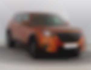 Peugeot 2008 1.2 PureTech, ČR,1.maj, Serv.kniha 