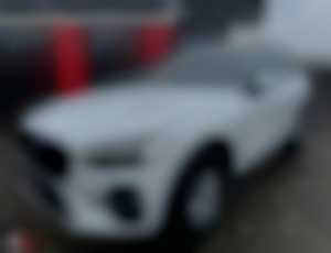 Volvo XC60 2.0 B5 mHEV Momentum Pro AWD AT, Pôvod...