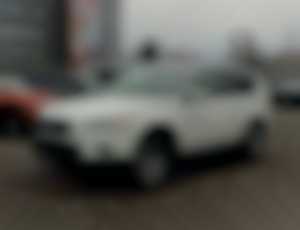 Mitsubishi Outlander 2,2 DI-D 4x4 Automat SST 7-mi...
