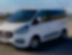 Ford Tourneo Custom Combi 95.6kw Manuál 