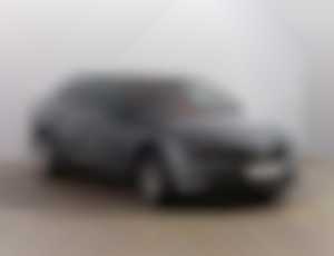 Skoda Superb Style 2.0 TDI Automat, Koža, Navigáci...