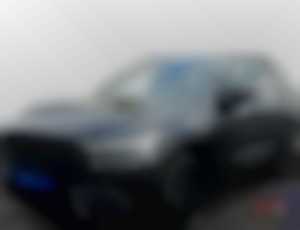 Volvo XC60 T8 AWD Plug-in Hybrid Ultra Black Edit...