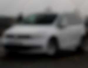 Volkswagen Touran 1.4 TSI Highline  AJ NA SPLÁTKY...