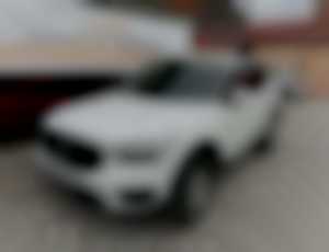 Volvo XC40 B4 Momentum Pro AT