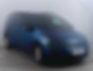 VW Touran Comfortline 2.0 TDI Automat, 7 Miest, Na...