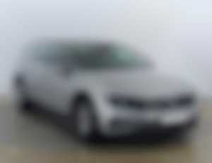 VW Passat 2.0 TDI Automat, Koža, Navigácia, Tempom...