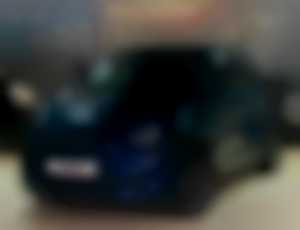 Fiat 500e 42kWh Icone, Nádherná pávia metalíza! 