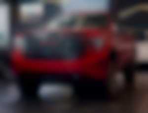 GMC Sierra 6.2 V8 AT4 2" tovární lift