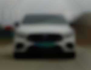 Mercedes-Benz A trieda a250e 