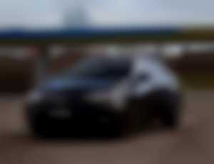 Toyota Corolla sedan 1.6 Ececutive  AJ NA SPLÁTKY...