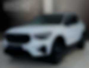 Volvo XC40 ULTRA DARK, B4 FWD, 14510 kW