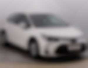 Toyota Corolla 1.5 VVT-i, ČR,1.maj, Serv.kniha, Na...