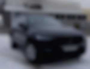 Volvo XC60 2.0 B4 mHEV Momentum AT