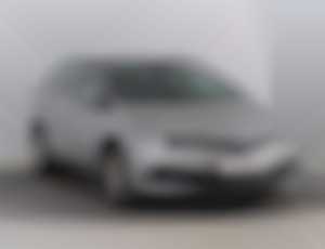 Toyota Auris Hybrid, Automat, ČR,2.maj, Tempomat