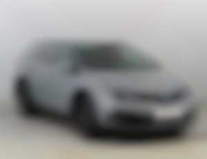 Toyota Auris Hybrid,