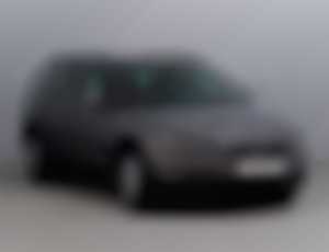 Volvo V50 2.0 D, nová STK, Tažné