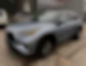 Toyota Highlander 2.5I 4X4 Business Edition 140KW...