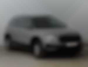 Skoda Karoq 1.5 TSI, Zár. 5 let100000 km, DPH