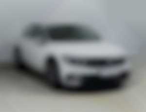 VW Passat 2.0 TDIighline , Automat, Serv.kniha