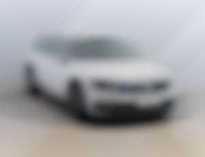 VW Passat 2.0 TDIR-Line ,