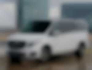 Mercedes-Benz V trieda V250d lang AT 140kw 6 mies...