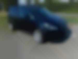 Volkswagen Touran 1,6 TDI 77 kW Historie 7 Míst nafta