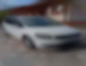 VOLKSWAGEN TOURAN 1.6 TDI