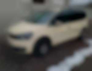 Predám VW TOURAN 1.6 TDI 77kw 7-miestne